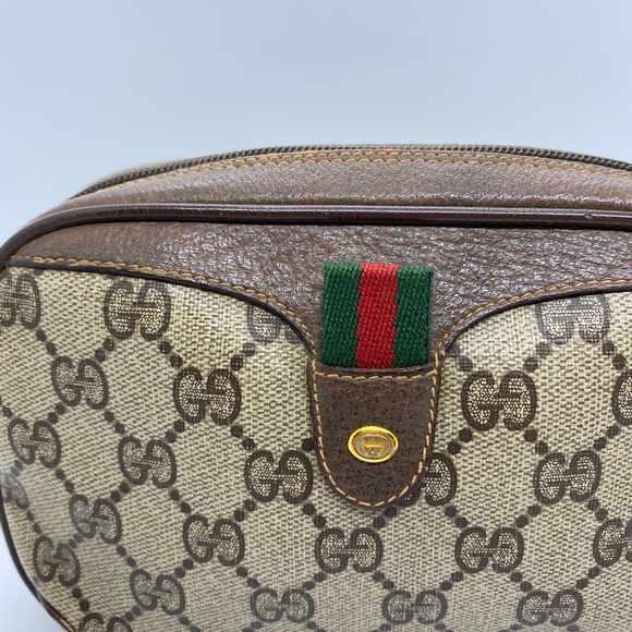 Gucci Supreme Round Crossbody - Picture 3 of 16